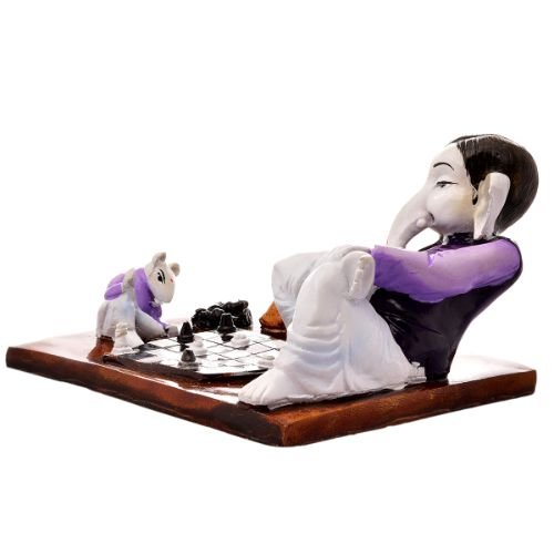 Unique Little Lord Ganesha Playing Chess With Mouse Best Item for Home Decor - Karigaari India Aesthetic Home Decor