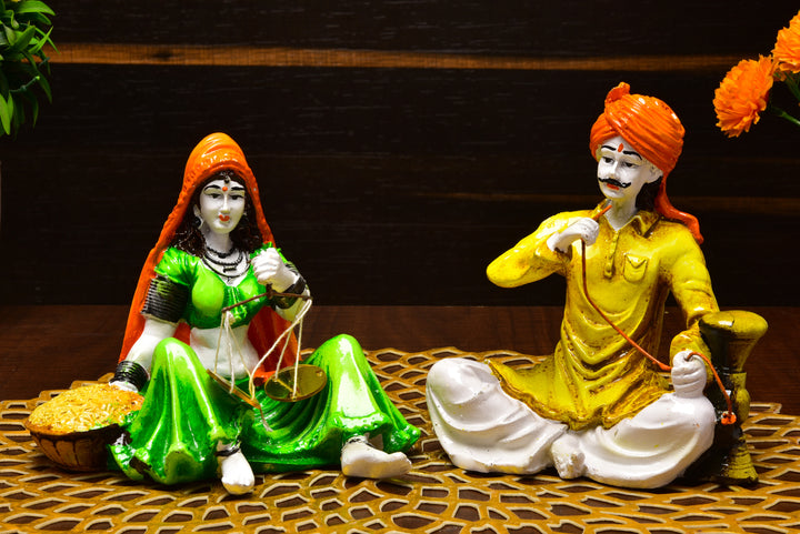 Ethnic Rajasthani Village Couple Resin Showpiece - Karigaari India Aesthetic Home Decor
