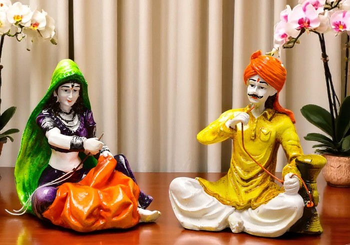Rakhi: Artisan Bond Cultural Craftsmanship Gift - Karigaari India Aesthetic Home Decor