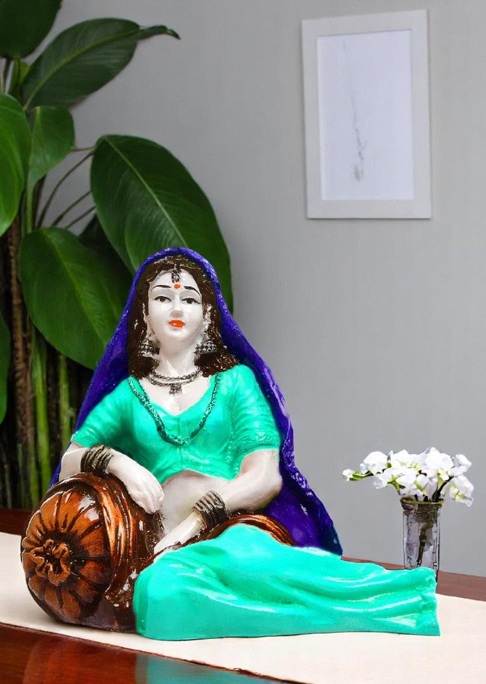 Tranquil Seated Charm: Karigaari Resin Lady in Repose - Peaceful Home Decor - Karigaari India Aesthetic Home Decor