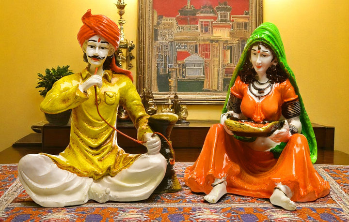Traditional Resin Village Couple Figurine Set - Karigaari India Aesthetic Home Decor