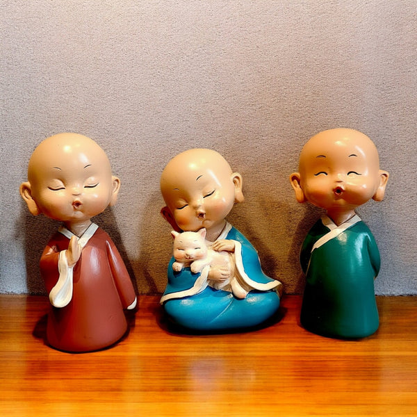Set of 3 Baby Monk Figurines – Resin Statues | Cute Spiritual Home Décor & Meditation Gifts | Tabletop, Shelf & Living Room Accent